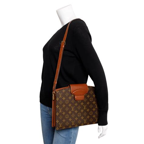 louis vuitton courcelles bag|LOUIS VUITTON Monogram Courcelles 1031909 .